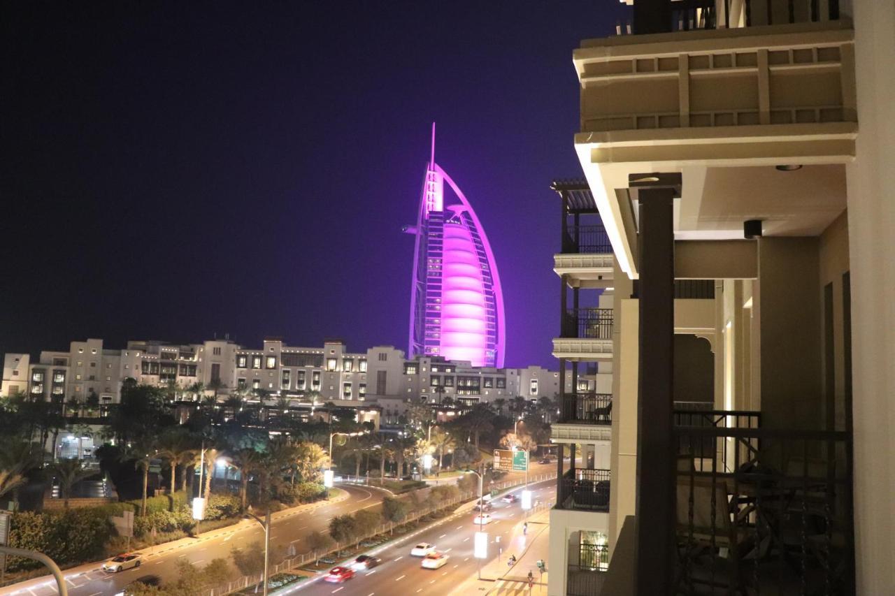 Veluxa - Luxury And Bright 1 Bedroom Apartment, Burj View! Дубай Екстериор снимка