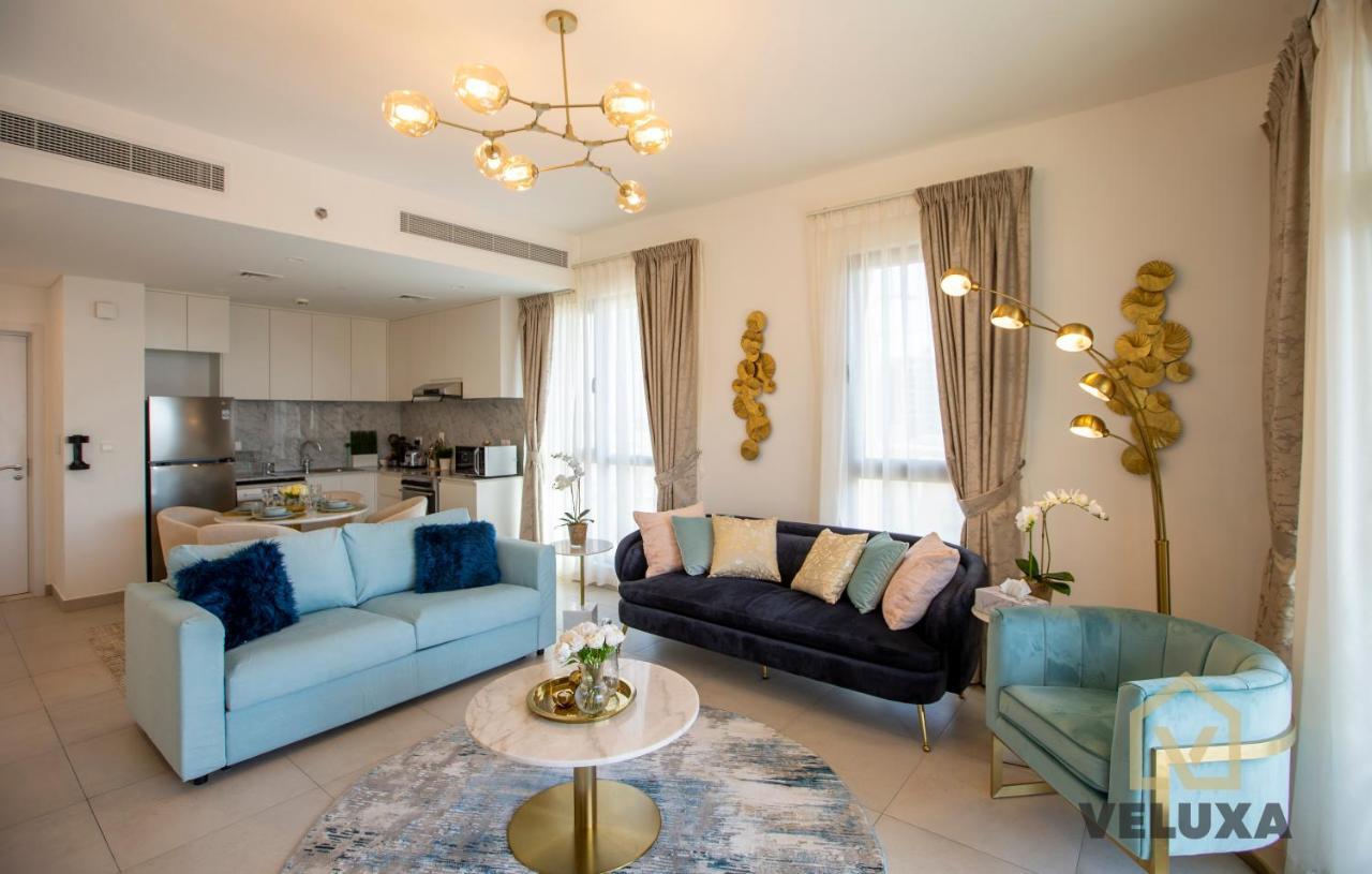 Veluxa - Luxury And Bright 1 Bedroom Apartment, Burj View! Дубай Екстериор снимка